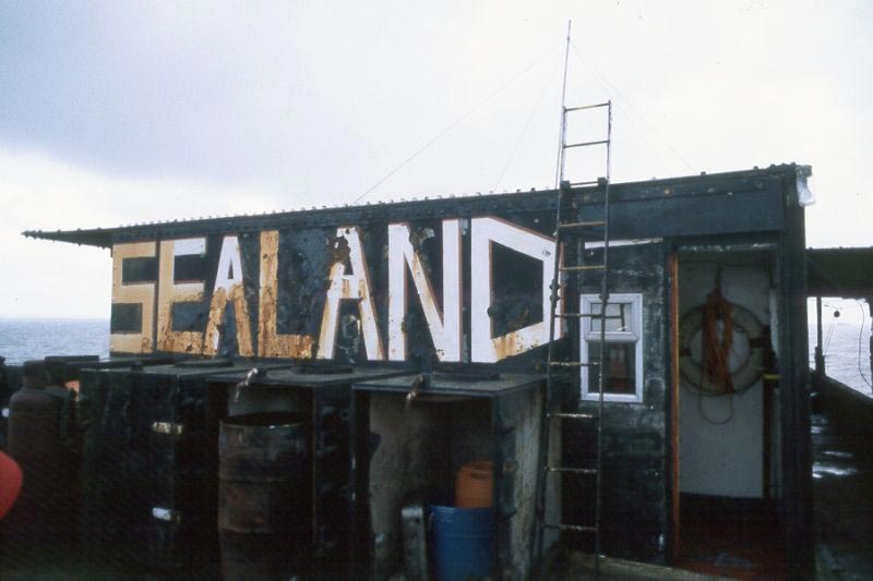 Sealand - Силенд - платформа в море Sealand Сіленд морська платформа