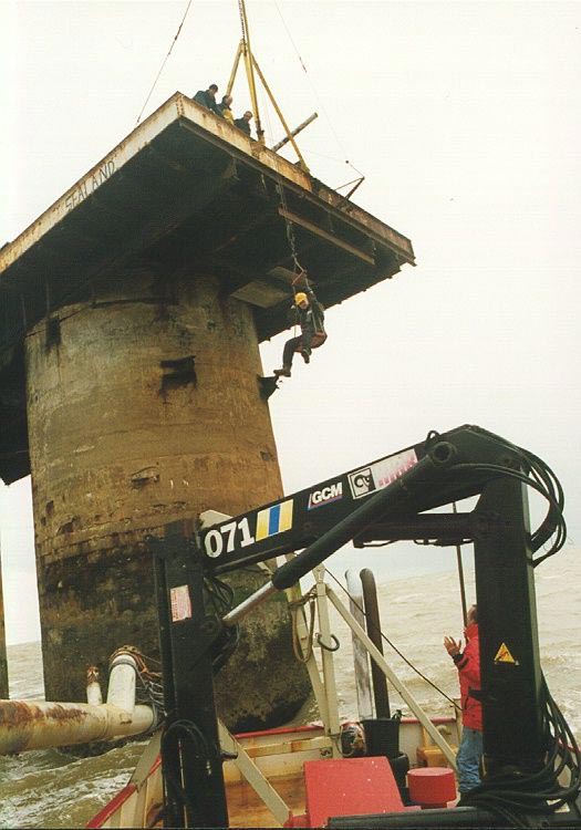 Sealand - Силенд - платформа в море Sealand Сіленд морська платформа